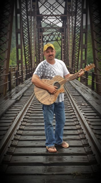 Todd D Music Photo 1