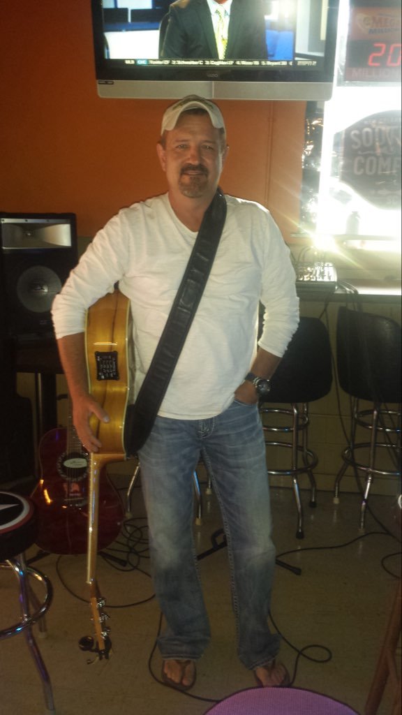 Todd D Music - Backstage Photo